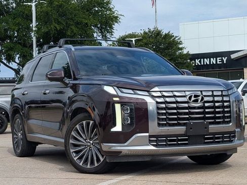 Used 2024 Hyundai Palisade Calligraphy AWD/4WD image 2