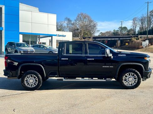 Used 2020 Chevrolet Silverado 2500 High Country w/ Z71 Off-Road Package image 2