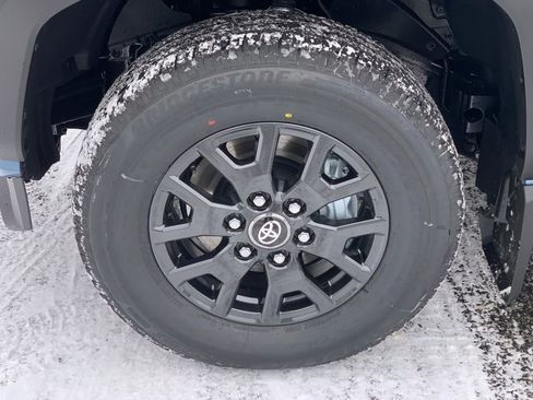 New 2026 Toyota 4Runner SR5 image 9