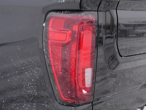 Used 2023 GMC Sierra 1500 Denali Ultimate image 17