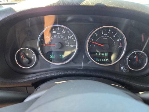 Used 2017 Jeep Wrangler Unlimited Sport w/ Quick Order Package 24S AWD/4WD image 17
