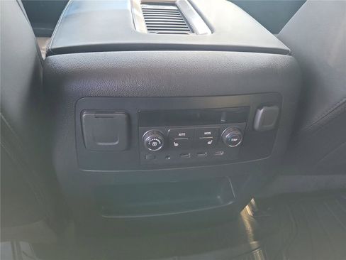 Used 2017 GMC Yukon Denali w/ Open Road Package AWD/4WD image 13