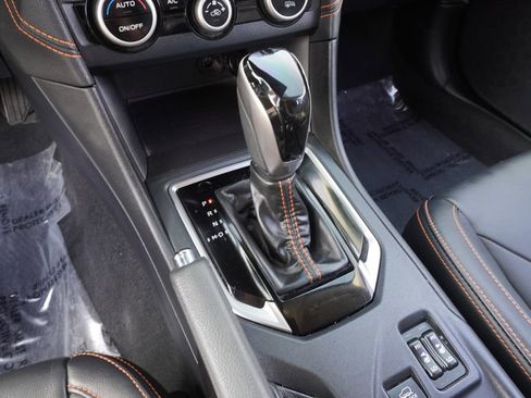 Used 2019 Subaru Crosstrek 2.0i Limited image 18