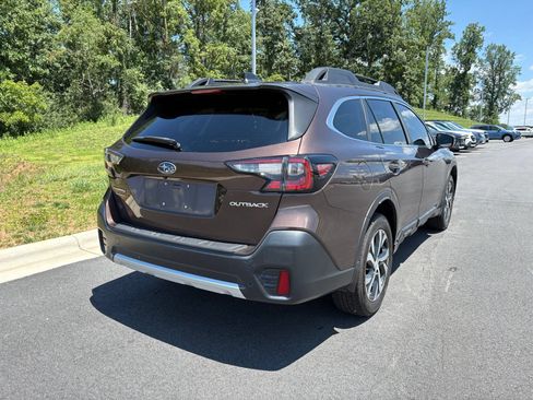 Used 2020 Subaru Outback Limited w/ Popular Package #2 AWD/4WD image 9