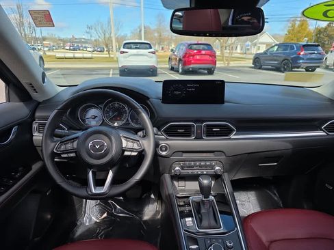 Used 2025 MAZDA CX-5 Carbon Edition image 16