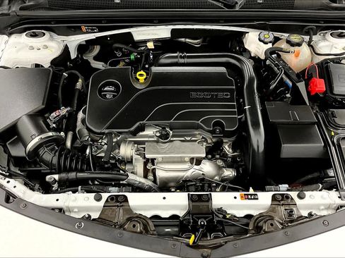 Used 2025 Chevrolet Malibu RS FWD image 31