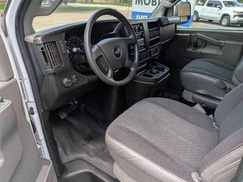 Used 2024 Chevrolet Express 2500 w/ Driver Convenience Package RWD image 17