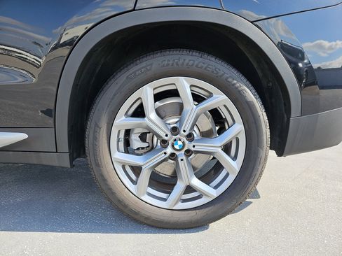 Used 2024 BMW X3 sDrive30i w/ Premium Package image 34