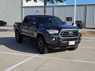 Used 2023 Toyota Tacoma SR5 RWD video 3