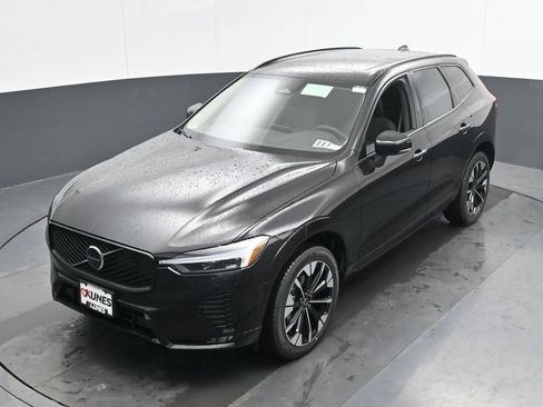 New 2026 Volvo XC60 B5 Plus w/ Protection Package Premier AWD/4WD image 34