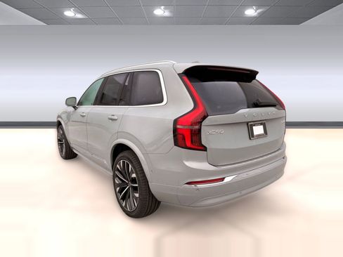 New 2026 Volvo XC90 T8 Plus w/ Protection Package Premier AWD/4WD image 3