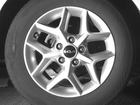 Used 2025 Kia Soul LX w/ LX Technology Package image 15