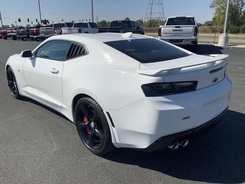 Used 2018 Chevrolet Camaro SS image 6