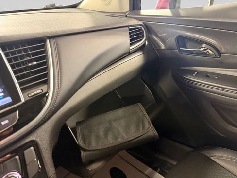 Used 2018 Buick Encore Preferred FWD image 32