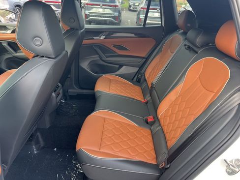 New 2026 Volkswagen Tiguan SEL R-Line image 24