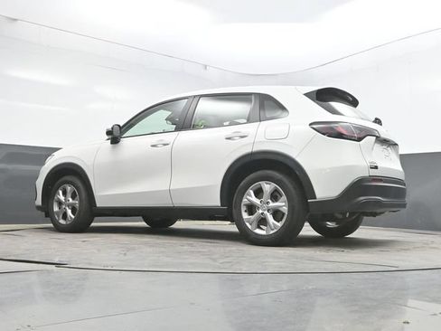 Used 2024 Honda HR-V LX image 40