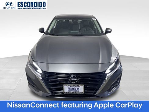 Used 2024 Nissan Altima 2.5 SV image 8