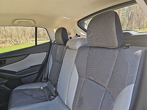 Used 2020 Subaru Crosstrek 2.0i image 13