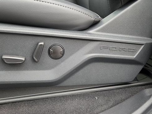 New 2025 Ford F150 Lariat w/ Equipment Group 501A Mid image 8