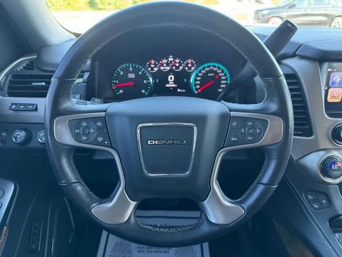 Used 2017 GMC Yukon Denali w/ Open Road Package AWD/4WD image 25