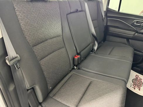 Used 2023 Honda Ridgeline Sport image 33