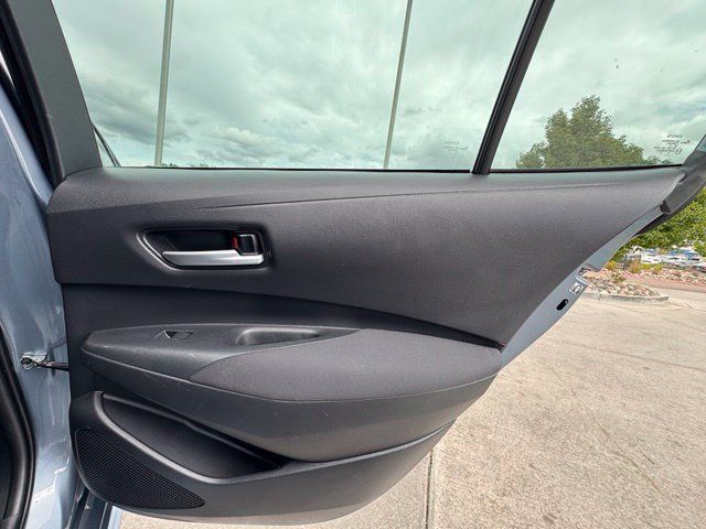 Used 2020 Toyota Corolla LE FWD image 28