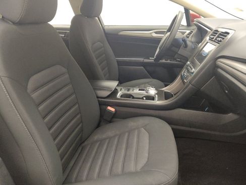 Used 2018 Ford Fusion SE w/ Fusion SE Technology Package FWD image 21