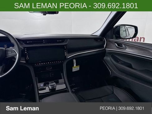 New 2026 Jeep Grand Cherokee Limited image 25