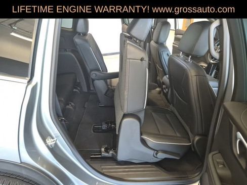 Used 2026 Buick Enclave Preferred AWD/4WD image 39
