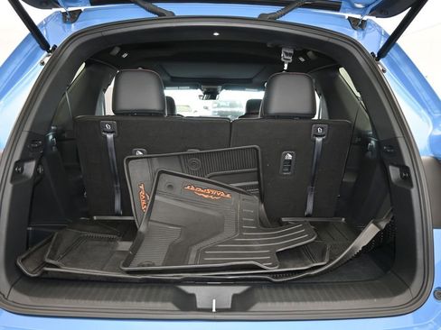 Used 2025 Honda Pilot TrailSport image 44