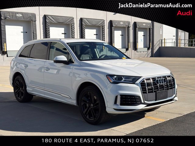 Used 2022 Audi Q7 3.0T Premium Plus w/ Premium Plus Package AWD/4WD image 3