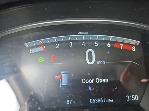 Used 2021 Honda CR-V LX image 14