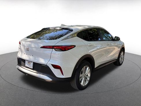 Used 2025 Buick Envista Preferred image 7