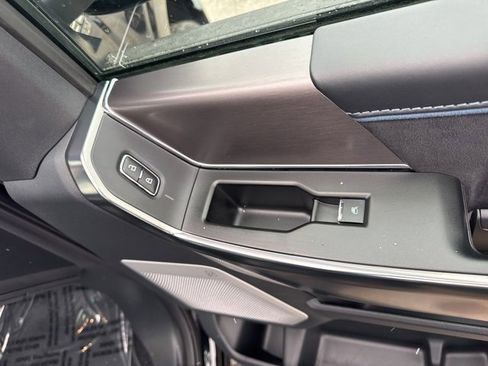 Used 2025 Ford F150 Platinum w/ Equipment Group 702A High image 46