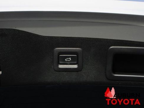 Used 2020 MAZDA CX-5 Touring image 7