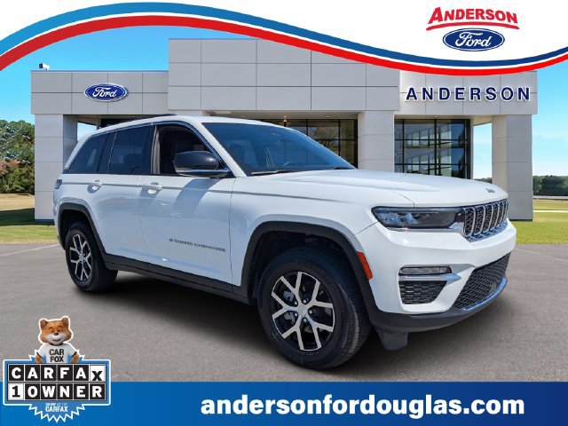 Used 2024 Jeep Grand Cherokee Limited AWD/4WD image 1