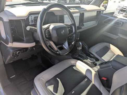 Certified 2023 Ford Bronco Wildtrak AWD/4WD image 17