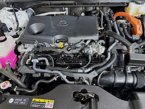 Used 2023 Toyota Crown AWD/4WD image 36