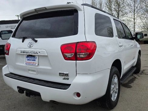 Used 2013 Toyota Sequoia SR5 AWD/4WD image 11
