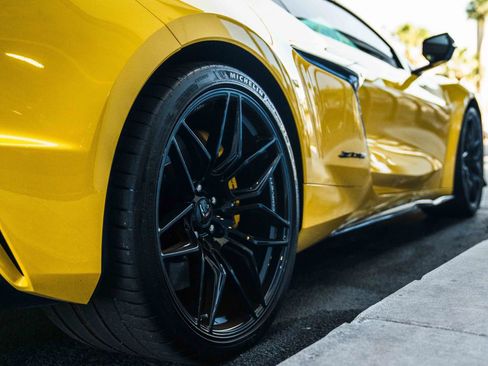 Used 2025 Chevrolet Corvette Z06 RWD image 14