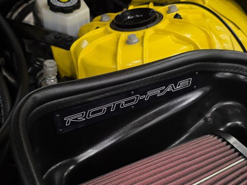 Used 2017 Chevrolet Camaro SS RWD image 5