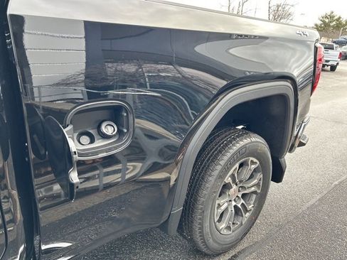 New 2026 GMC Sierra 1500 SLE w/ Preferred Package image 4