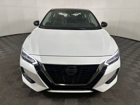 Used 2021 Nissan Sentra SR w/ SR Premium Package image 8