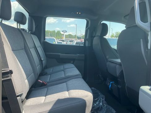 New 2026 Ford F250 XL w/ STX Appearance Package AWD/4WD image 13