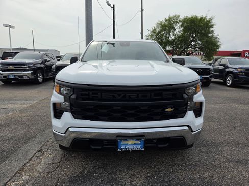 Used 2022 Chevrolet Silverado 1500 W/T RWD image 8