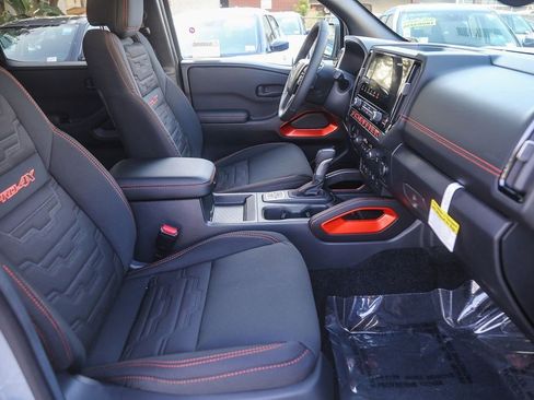 New 2026 Nissan Frontier PRO-4X w/ Tow Package AWD/4WD image 18