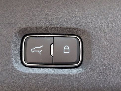 New 2025 Ford Expedition Max Platinum w/ Stealth Performance Package image 13