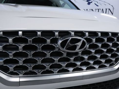 Used 2023 Hyundai Santa Fe Limited image 9