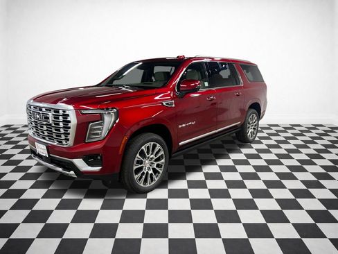 New 2026 GMC Yukon XL Denali AWD/4WD image 4