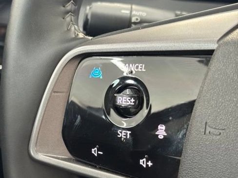 Certified 2025 Nissan Murano SV AWD/4WD image 12